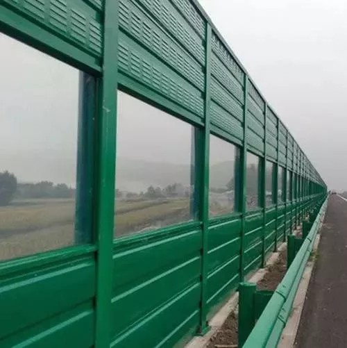 Шумозащитные комбинированные экраны